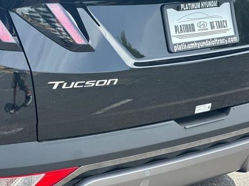 New 2024 Hyundai Tucson Limited image 23