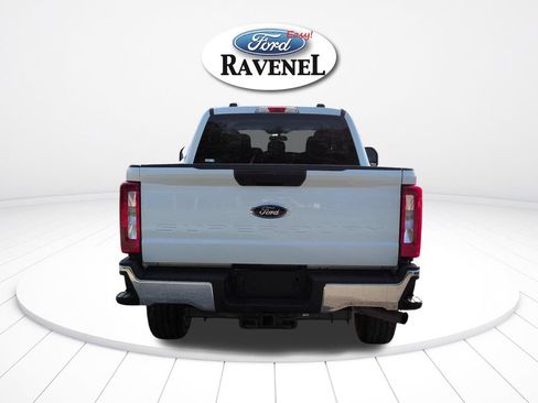 Used 2025 Ford F250 XLT w/ FX4 Off-Road Package AWD/4WD image 5