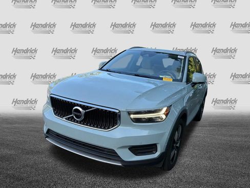 Used 2019 Volvo XC40 T5 Momentum AWD/4WD image 5