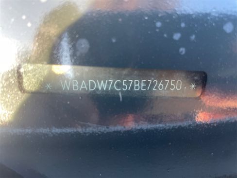 Used 2011 BMW 328i Convertible image 28