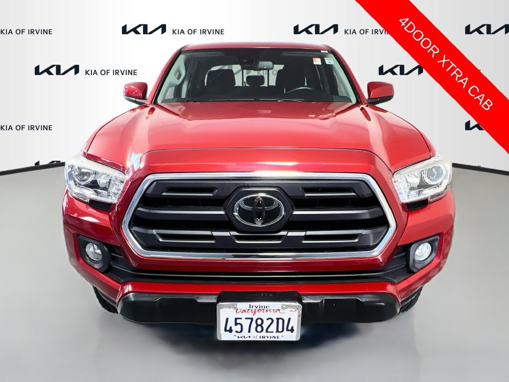 Used 2018 Toyota Tacoma SR5 RWD image 2
