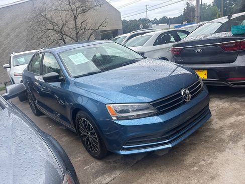 Used 2016 Volkswagen Jetta S FWD image 4