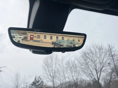 Used 2022 Chevrolet Silverado 3500 LTZ w/ LTZ Convenience Package image 15