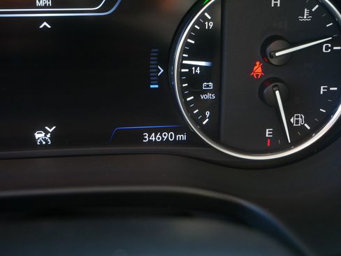 Certified 2023 Buick Enclave Avenir w/ Trailering Package, 5000 lbs. image 38