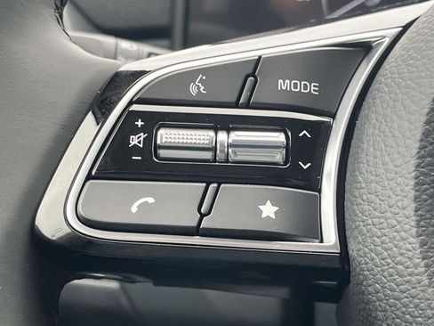 New 2026 Kia Seltos EX FWD image 26