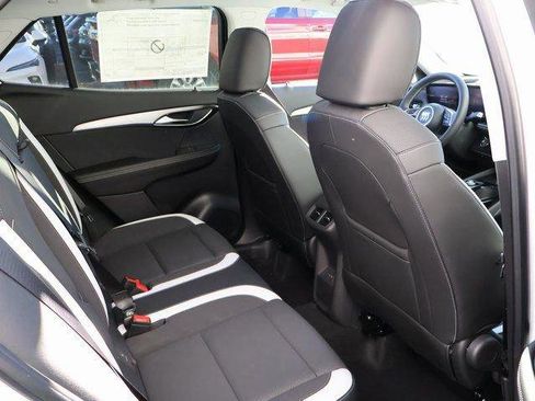 New 2025 Buick Envision Sport Touring image 10