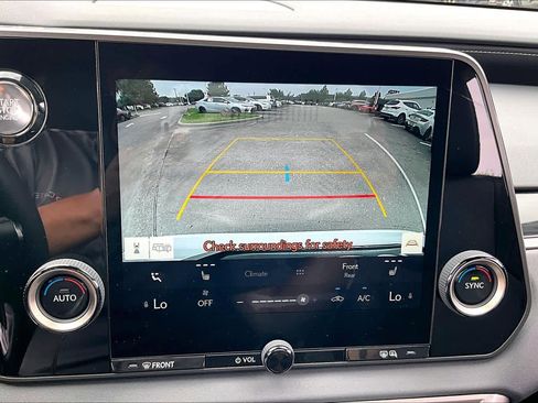 Used 2025 Lexus RX 350 FWD w/ Technology Package image 24
