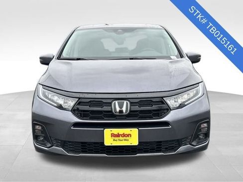 Used 2026 Honda Odyssey Touring image 2