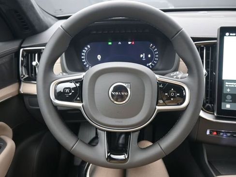 New 2026 Volvo XC90 B6 Ultra w/ Lounge Package image 24