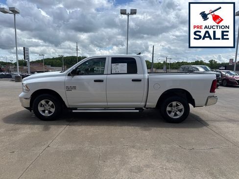 Used 2023 RAM 1500 Classic SLT w/ Trailer & Traction Group AWD/4WD image 2