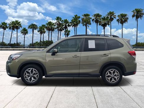 Used 2021 Subaru Forester Premium w/ Popular Package #1 AWD/4WD image 6