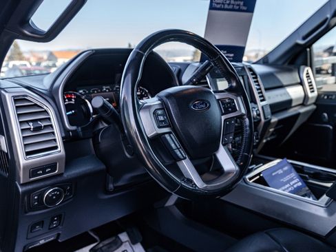 Certified 2017 Ford F350 Platinum w/ Platinum Ultimate Package image 9