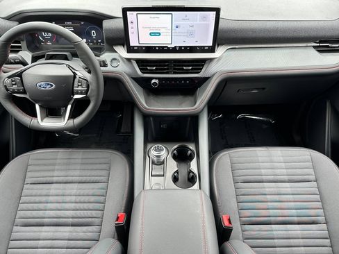 New 2026 Ford Explorer ST-Line w/ ST-Line Street Pack AWD/4WD image 12