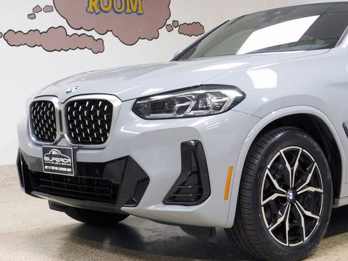 Used 2023 BMW X4 xDrive30i image 16