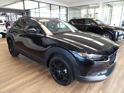 Certified 2025 MAZDA CX-30 2.5 Turbo w/ Premium Package AWD/4WD image 3