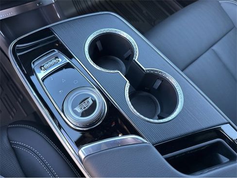 New 2025 Cadillac Lyriq Sport image 25