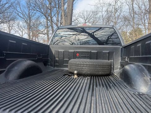 Used 2011 Ford F150 XLT image 44