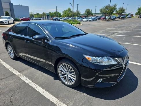 Used 2013 Lexus ES 350 FWD image 2