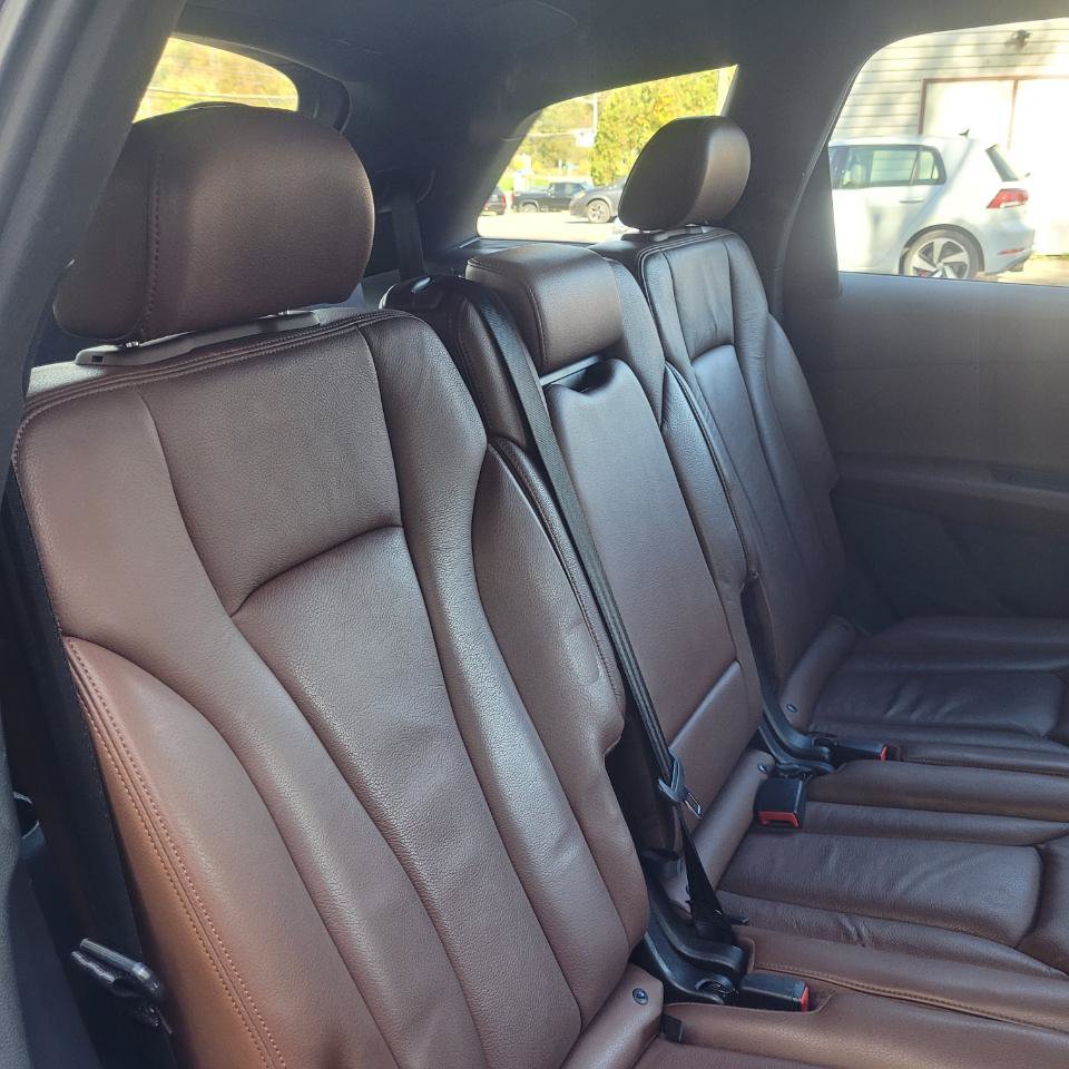 Used 2017 Audi Q7 3.0T Premium Plus AWD/4WD image 32