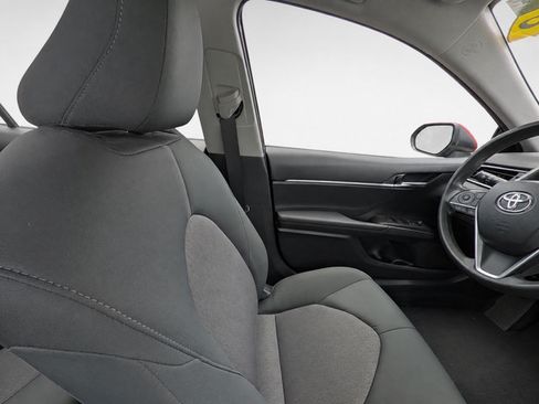 Used 2023 Toyota Camry LE FWD image 9