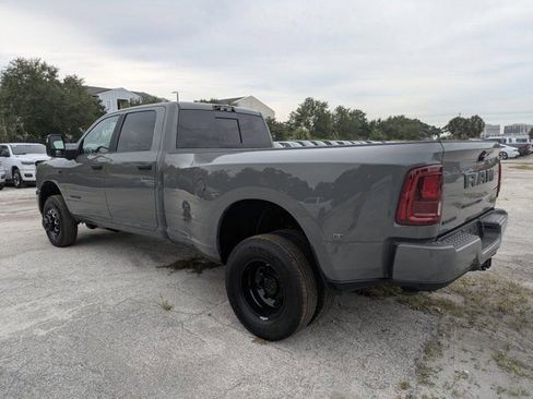New 2026 RAM 3500 Big Horn AWD/4WD image 5