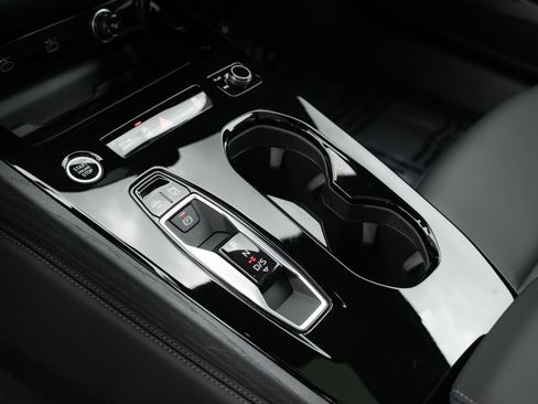 Certified 2025 Audi A5 2.0T Premium Plus w/ Premium Plus AWD/4WD image 18