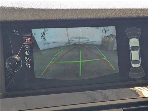 Used 2013 BMW 528i xDrive Sedan image 13