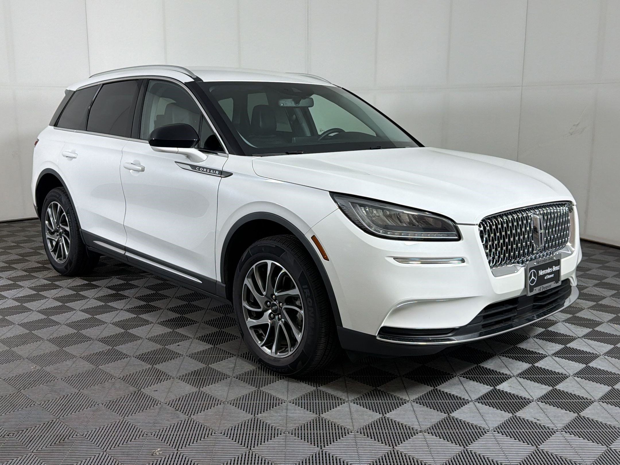 Used 2022 Lincoln Corsair AWD w/ Equipment Group 101A image 7