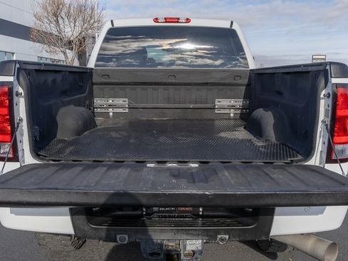 Used 2013 GMC Sierra 3500 Denali image 14