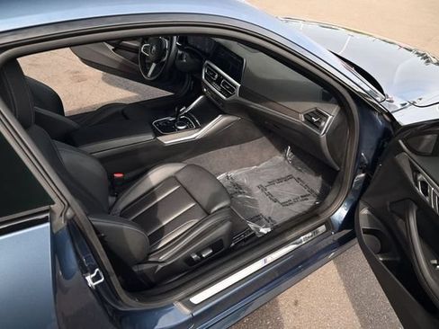 Used 2022 BMW 430i Coupe w/ M Sport Package RWD image 30