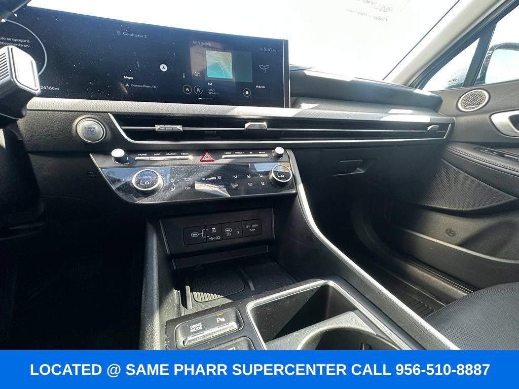 Used 2025 Hyundai Sonata Limited FWD image 16