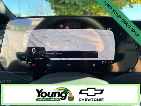 New 2026 Chevrolet Equinox EV LT image 17