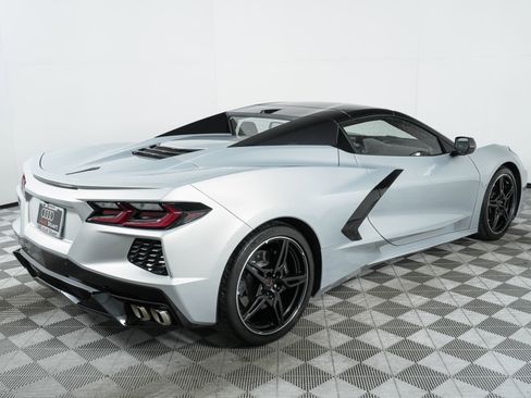 Used 2021 Chevrolet Corvette Stingray Premium Conv w/ Battery Protection Package image 70