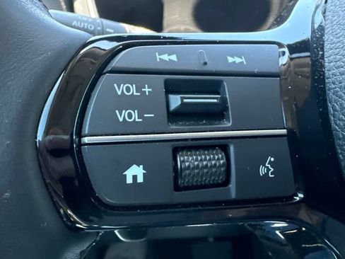 Certified 2025 Honda Pilot EX-L image 24
