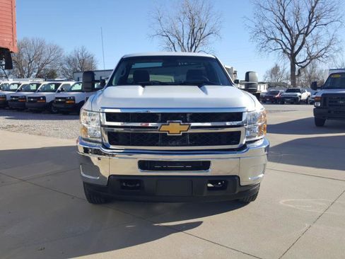 Used 2013 Chevrolet Silverado 2500 W/T RWD image 4