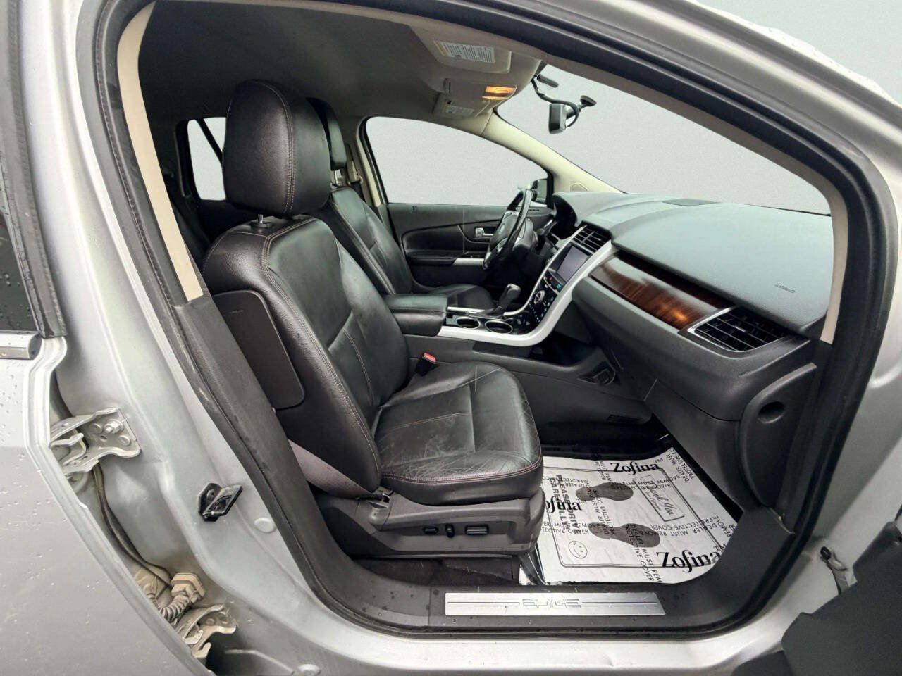 Used 2013 Ford Edge Limited AWD/4WD image 24
