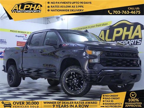 Used 2022 Chevrolet Silverado 1500 Custom Trail Boss w/ LPO, Dark Essentials Package image 1