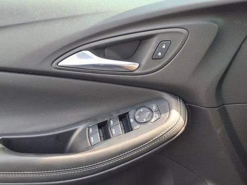Used 2023 Buick Encore GX Preferred w/ Cold Weather Comfort Package AWD/4WD image 24