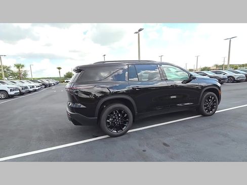 New 2026 Chevrolet Traverse LT w/ Midnight/Sport Edition FWD image 19