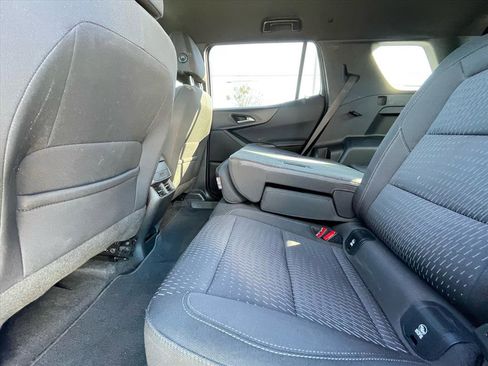 Used 2025 Chevrolet Equinox LT image 16