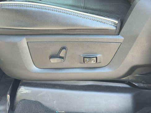 Used 2023 RAM 2500 Laramie AWD/4WD image 25