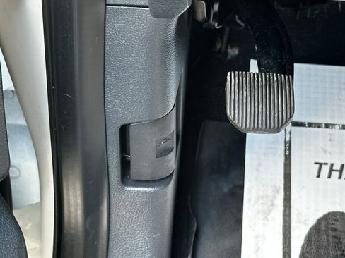 Used 2022 Ford F250 Platinum w/ FX4 Off-Road Package image 63