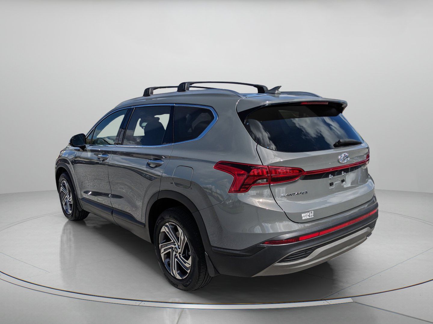 Used 2023 Hyundai Santa Fe SEL FWD image 6
