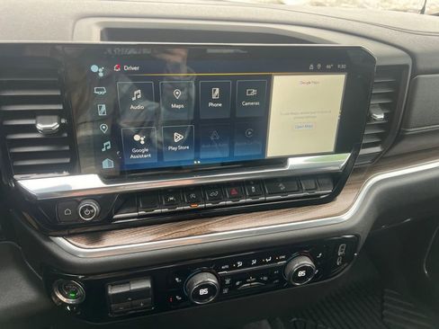 Used 2023 Chevrolet Silverado 1500 RST image 15