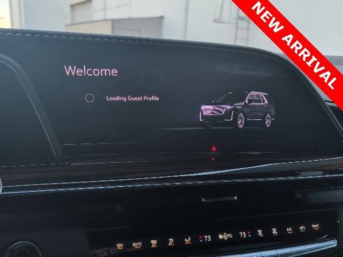 Used 2022 Cadillac Escalade Premium Luxury w/ LPO, Floor Liner Package image 28