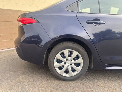 Used 2024 Toyota Corolla LE FWD image 4