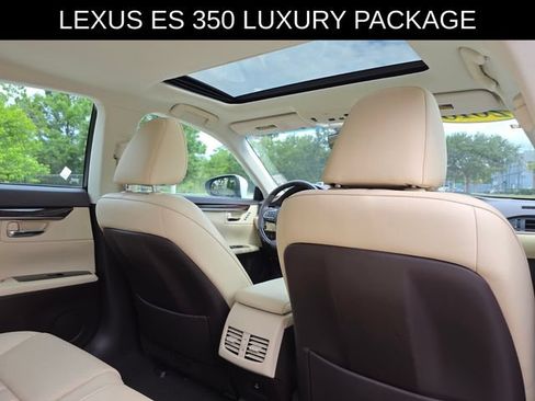 Used 2016 Lexus ES 350 w/ Luxury Package w/Wood Trim FWD image 12