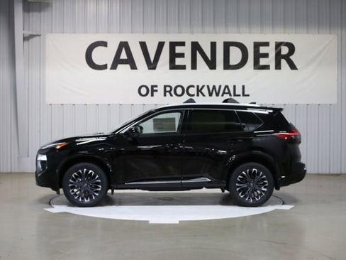 New 2026 Nissan Rogue Platinum image 4