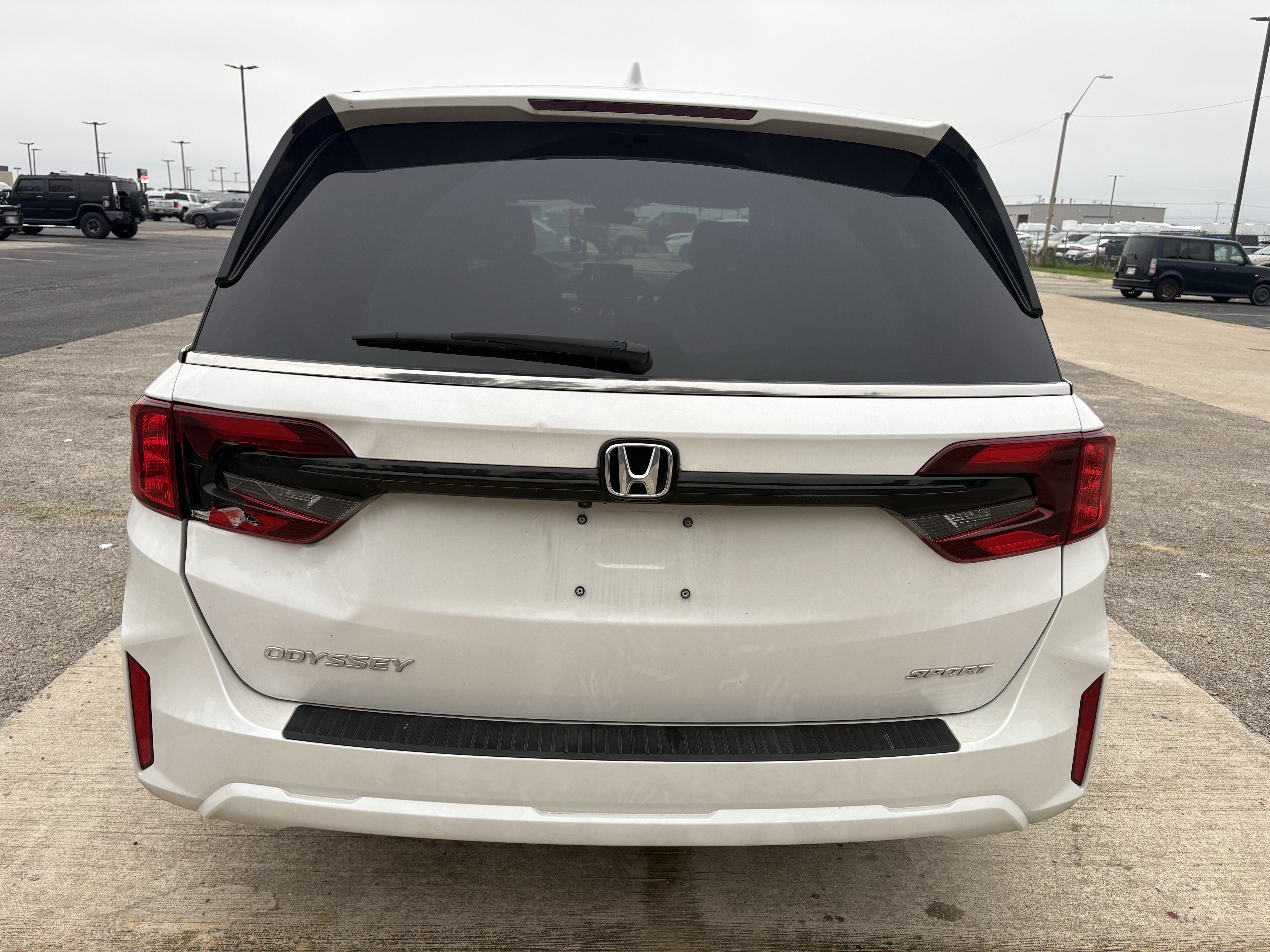Used 2025 Honda Odyssey Sport-L image 4