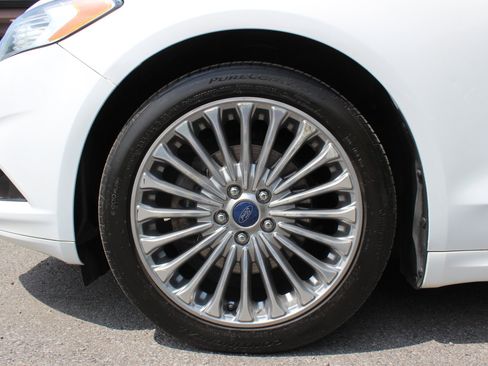 Used 2014 Ford Fusion Titanium FWD image 41